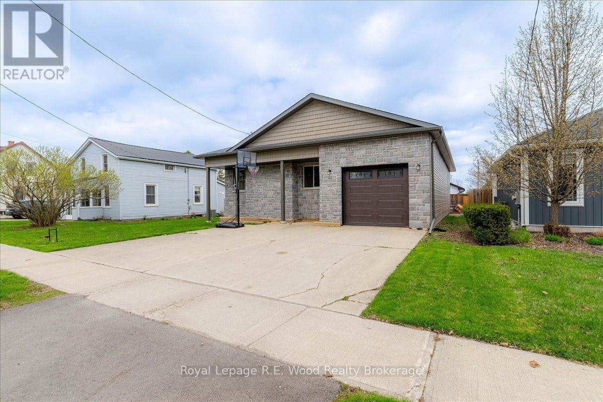 44 Stover Street N, Norwich, ON, N0J 1P0
