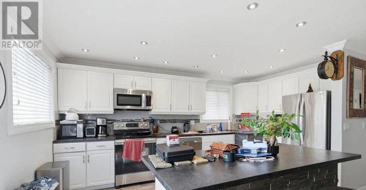 UPPER FLOOR-1235 Somerville Street, Oshawa, ON, L1G 4L1 - 9