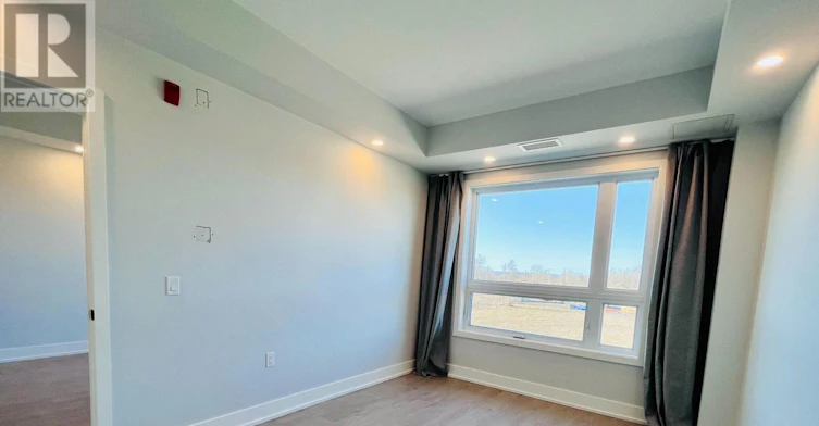 203-1350 Hemlock Road, Ottawa, ON, K1K 5C2 - 14