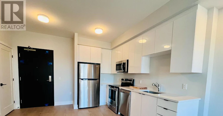 203-1350 Hemlock Road, Ottawa, ON, K1K 5C2 - 9