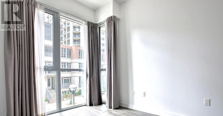 TH03-38 Iannuzzi Street, Toronto, ON, M5V 0S2 - 12