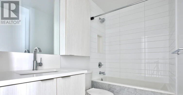 TH03-38 Iannuzzi Street, Toronto, ON, M5V 0S2 - 17