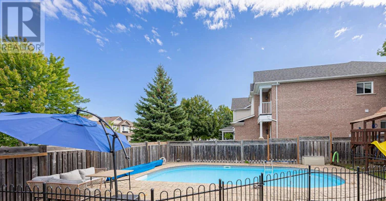 37 Darius Harns Drive, Whitby, ON, L1M 2B1 - 36