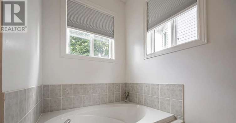 37 Darius Harns Drive, Whitby, ON, L1M 2B1 - 23