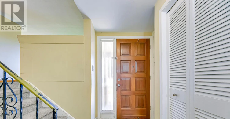 604 Bridle Wood, Burlington, ON, L7L 4C7 - 4