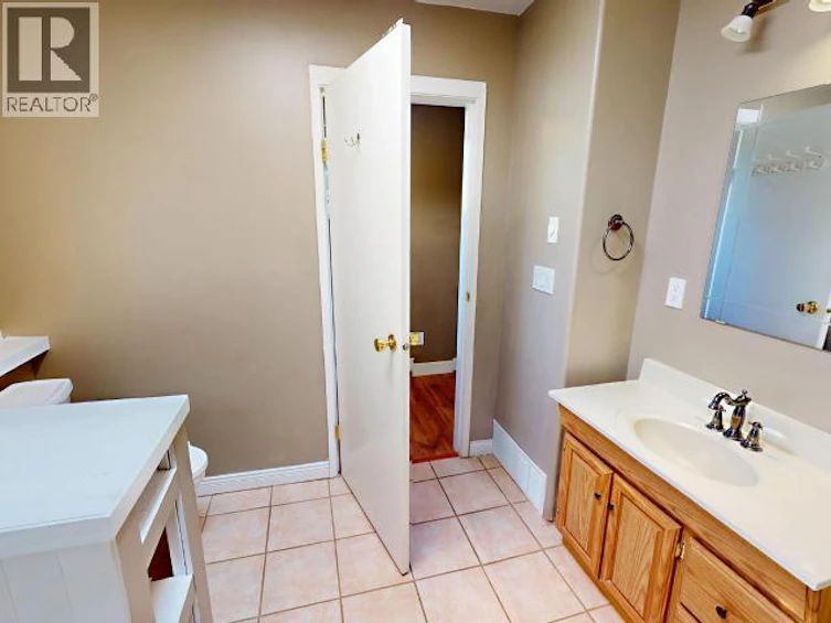 6279 Chilco Avenue, Powell River, BC, V8A 4Z9 - 19