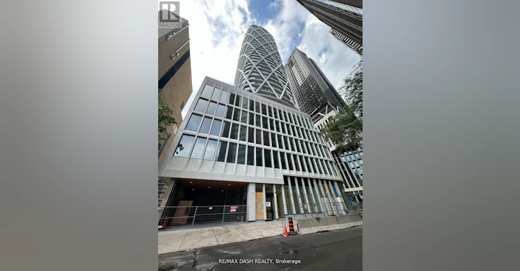 1627-230 Simcoe Street, Toronto, ON, M5T 1T4 - 2