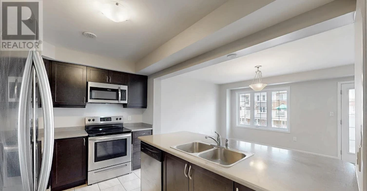 1061 Clipper Lane, Pickering, ON, L1X 0E9 - 14
