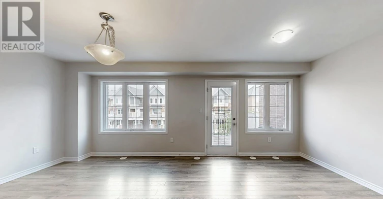 1061 Clipper Lane, Pickering, ON, L1X 0E9 - 6