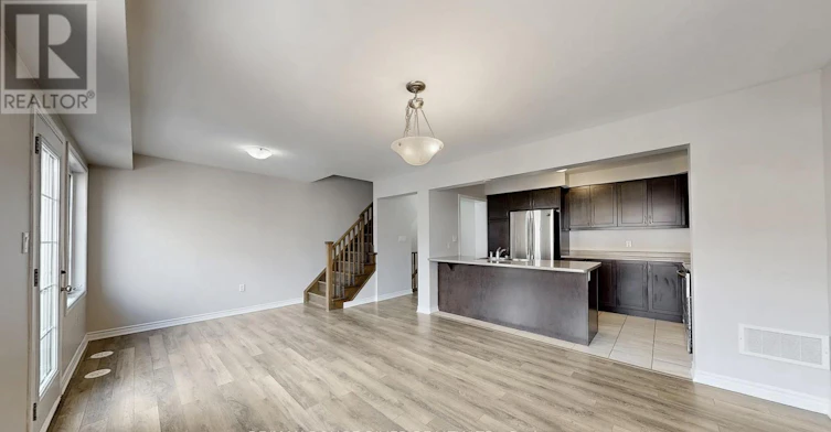 1061 Clipper Lane, Pickering, ON, L1X 0E9 - 5