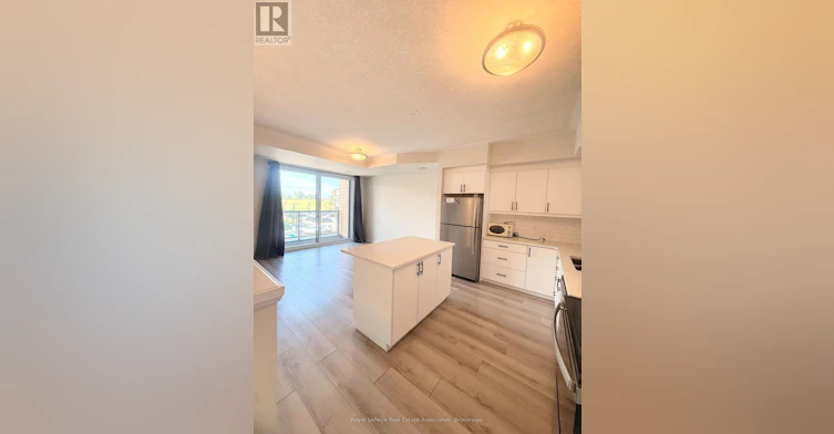 65-261 Woodbine Avenue, Kitchener, ON, N2R 0S7