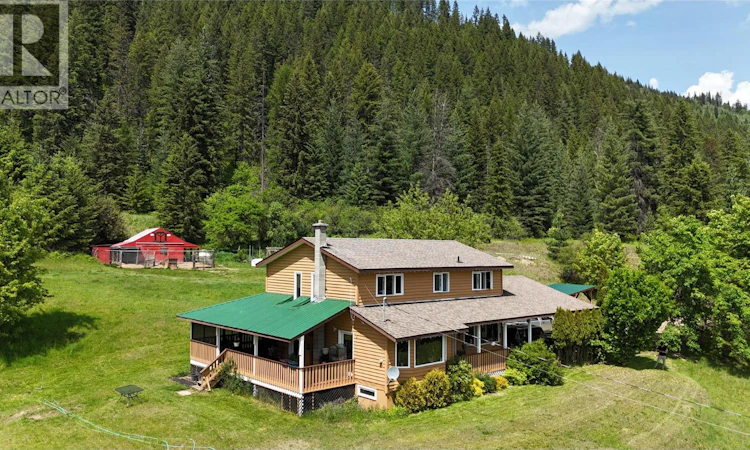 6785 Perrys Back Road