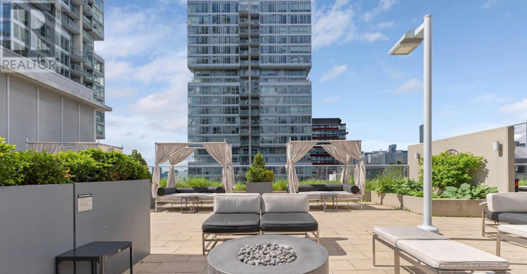 228-21 Nelson Street, Toronto, ON, M5V 3H9 - 23