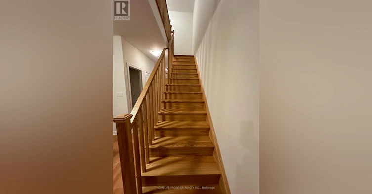 398 Okanagan Path, Oshawa, ON, L1H 0B1 - 4