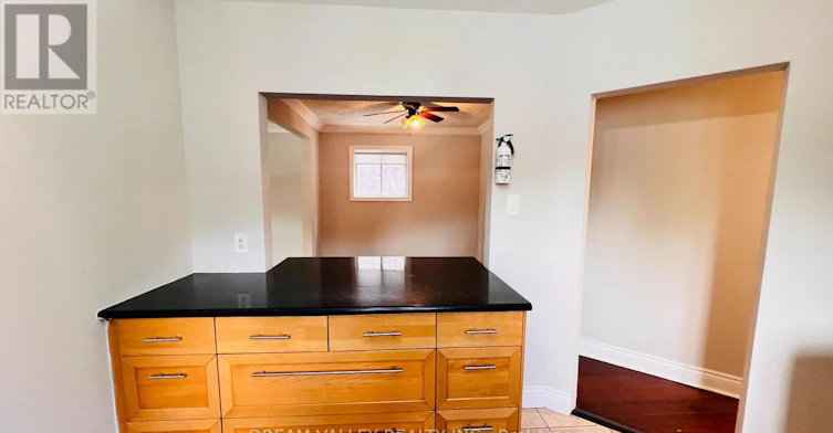 MAIN-55 Colonial Avenue, Toronto, ON, M1M 2C4 - 8