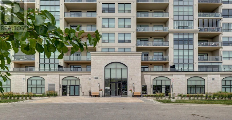 707-260 Villagewalk Boulevard, London, ON, N6G 0W6 - 2