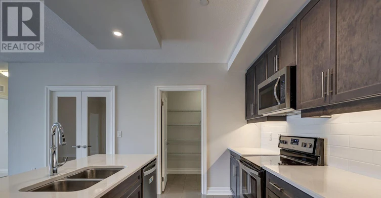 707-260 Villagewalk Boulevard, London, ON, N6G 0W6 - 31