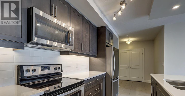 707-260 Villagewalk Boulevard, London, ON, N6G 0W6 - 27