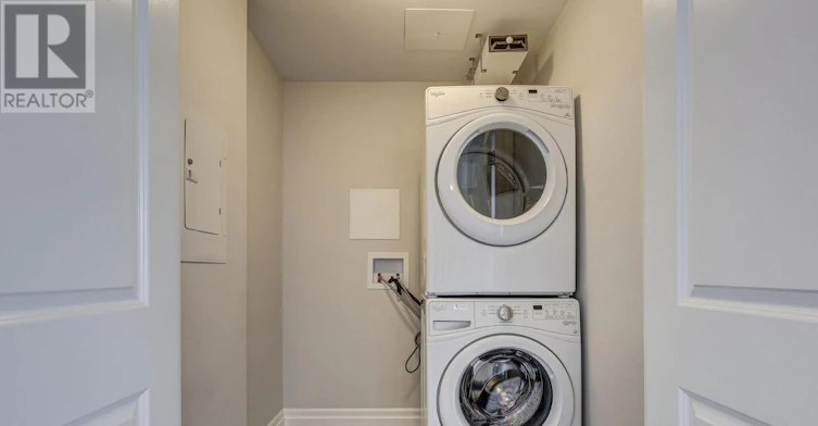 707-260 Villagewalk Boulevard, London, ON, N6G 0W6 - 11