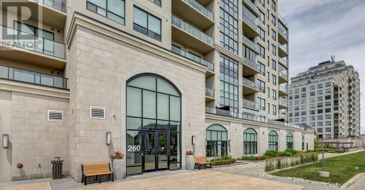 707-260 Villagewalk Boulevard, London, ON, N6G 0W6 - 4