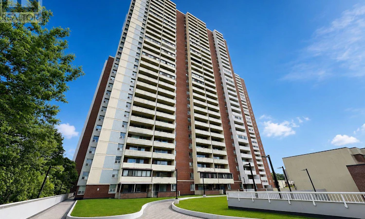 412-1 Massey Square