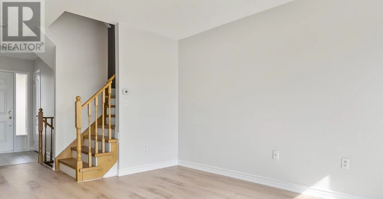 4832 Capri Crescent, Burlington, ON, L7M 0H9 - 8