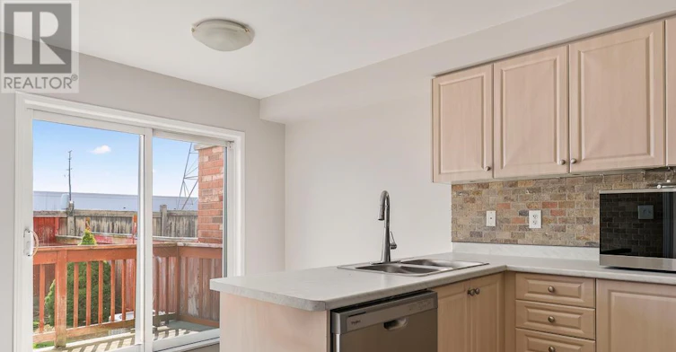 4832 Capri Crescent, Burlington, ON, L7M 0H9 - 13