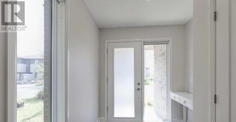 145 Boundstone Way, Ottawa, ON, K2T 0E2 - 2