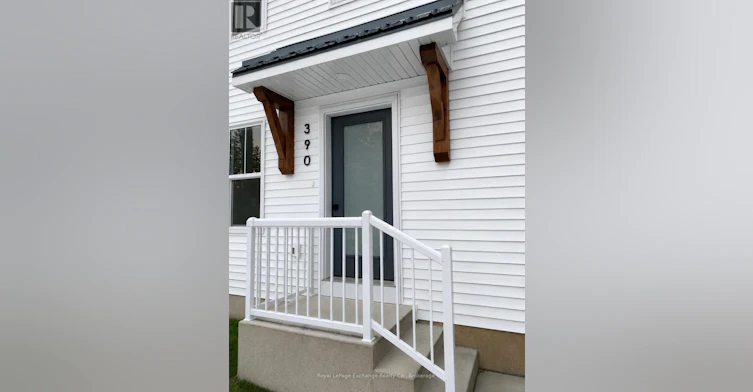 390 13th St A Street, Hanover, ON, N4N 1X9 - 2