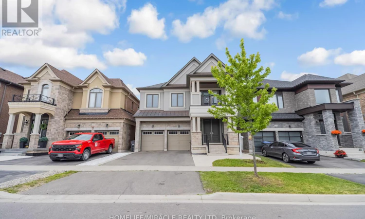 16 Lyle Way
