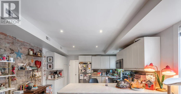 3RD FLR-269 Danforth Avenue, Toronto, ON, M4K 1N2 - 18