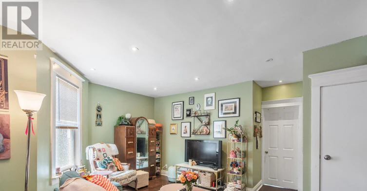 3RD FLR-269 Danforth Avenue, Toronto, ON, M4K 1N2 - 10