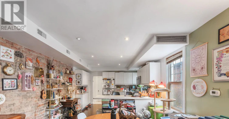 3RD FLR-269 Danforth Avenue, Toronto, ON, M4K 1N2 - 14