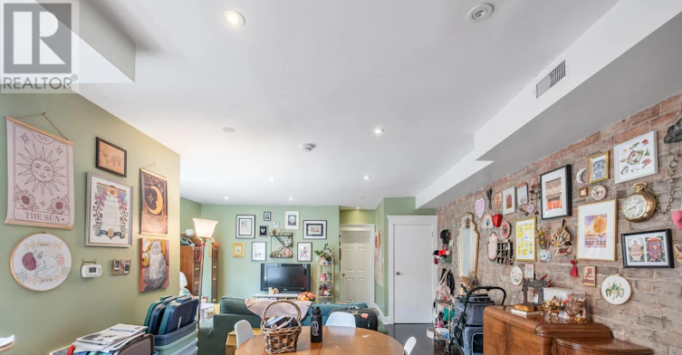 3RD FLR-269 Danforth Avenue, Toronto, ON, M4K 1N2 - 16
