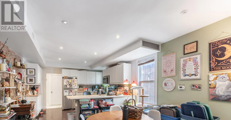 3RD FLR-269 Danforth Avenue, Toronto, ON, M4K 1N2 - 13
