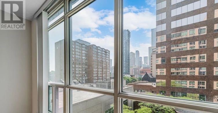 503-942 Yonge Street, Toronto, ON, M4W 3S8 - 13