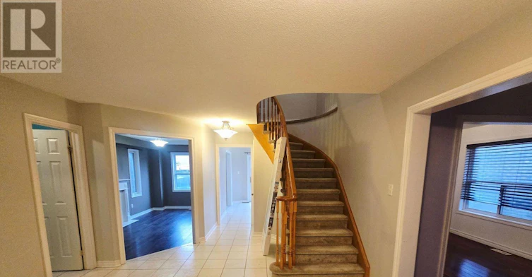 MAIN& 2ND FLOOR-38 Shaina Court, Barrie, ON, L4N 9S7 - 12
