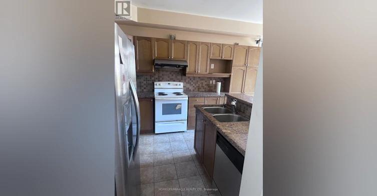 316 Mountainash Road W, Brampton, ON, L6R 3K6 - 4