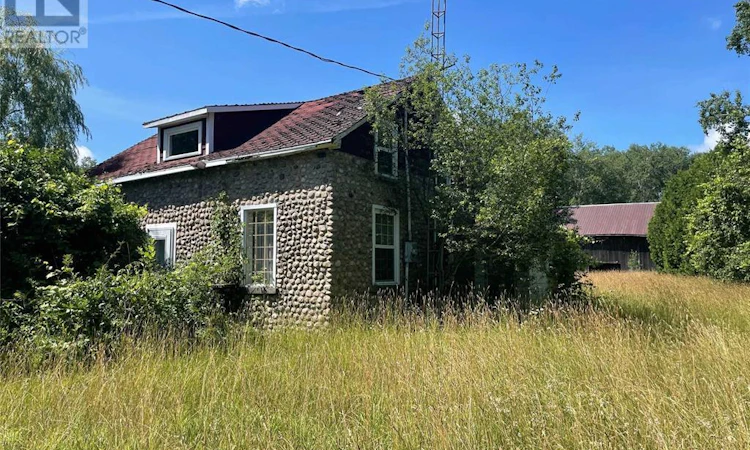 6950 County 93 Rd Road