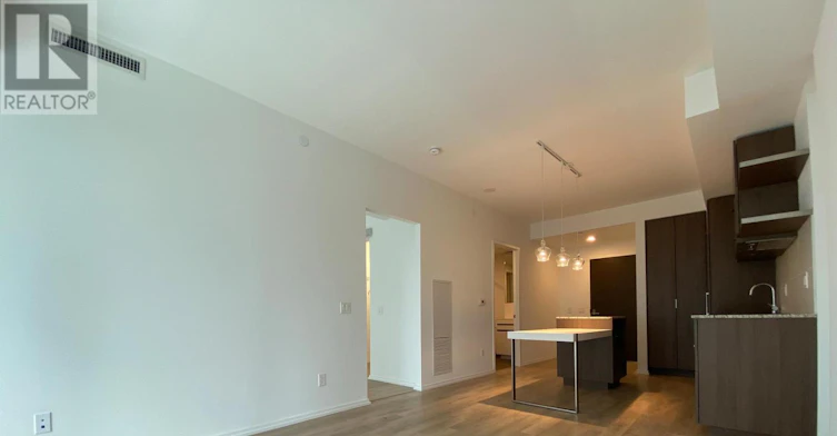 1207-197 Yonge Street, Toronto, ON, M5B 0C1 - 6
