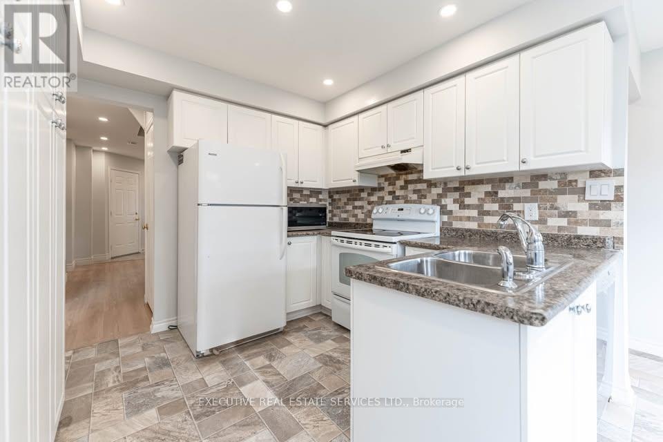 UPPER-11 Upland Drive, Whitby, ON, L1N 8H6 - 17