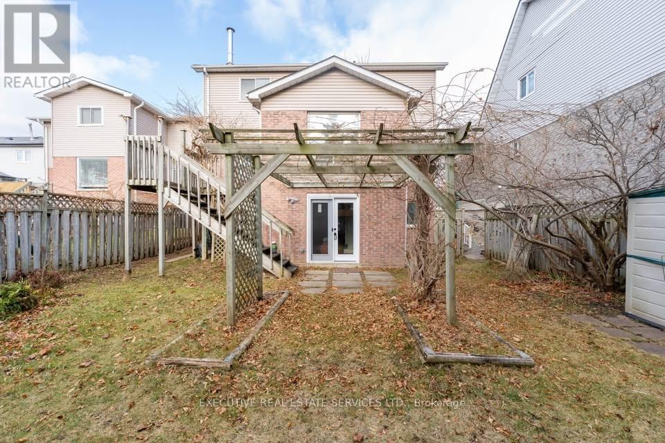UPPER-11 Upland Drive, Whitby, ON, L1N 8H6 - 35