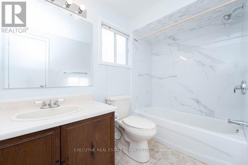 UPPER-11 Upland Drive, Whitby, ON, L1N 8H6 - 26