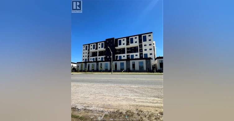 470-4400 Laurier Parkway, Lasalle, ON, N9H 0R1 - 2