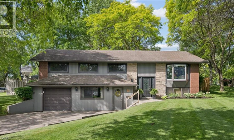 65 Gilmour Crescent