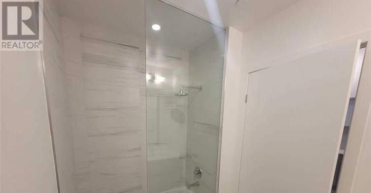 1118-10 Honeycrisp Crescent, Vaughan, ON, L4K 0M7 - 12