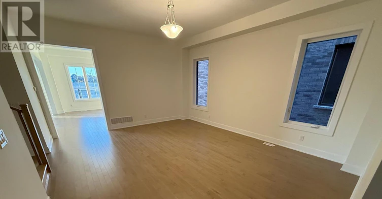34 Nanhai Avenue, Markham, ON, L6C 3N1 - 6