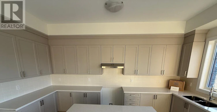 34 Nanhai Avenue, Markham, ON, L6C 3N1 - 8