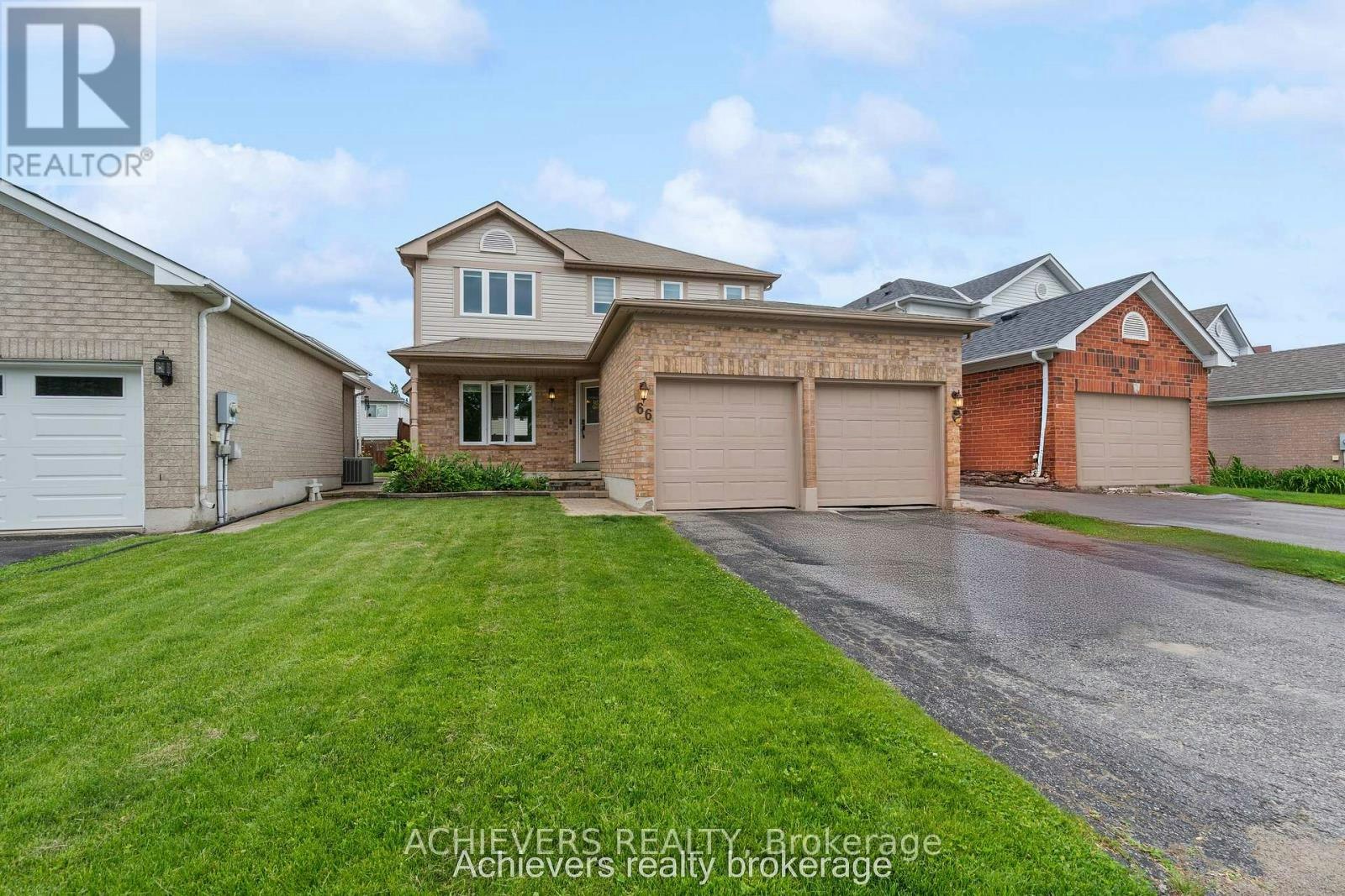 66 Leggott Avenue, Barrie, ON, L4N 8B7