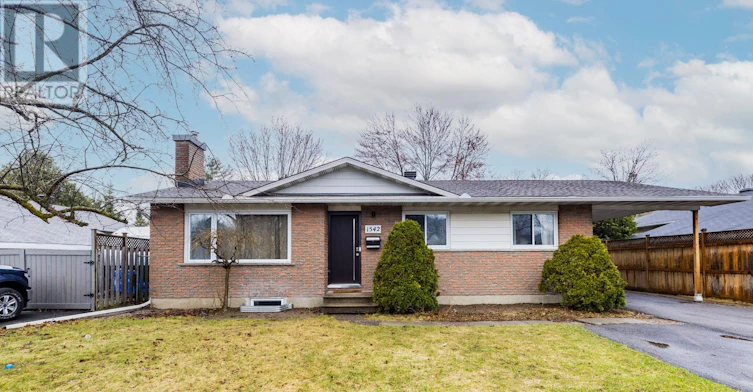 B-1542 St. Georges Street, Ottawa, ON, K1E 1P9
